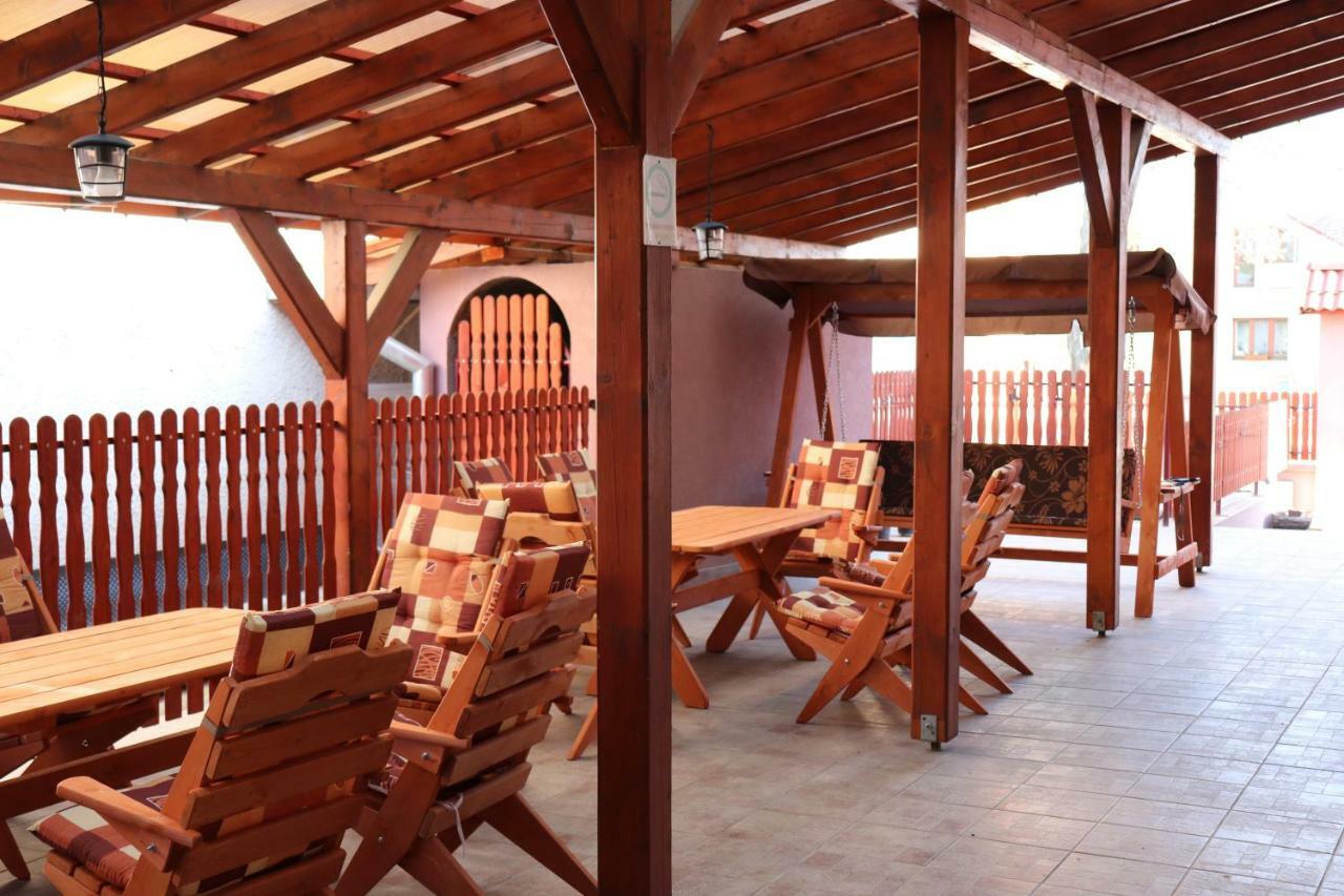 Penzion - Peri Hokovce Exterior foto